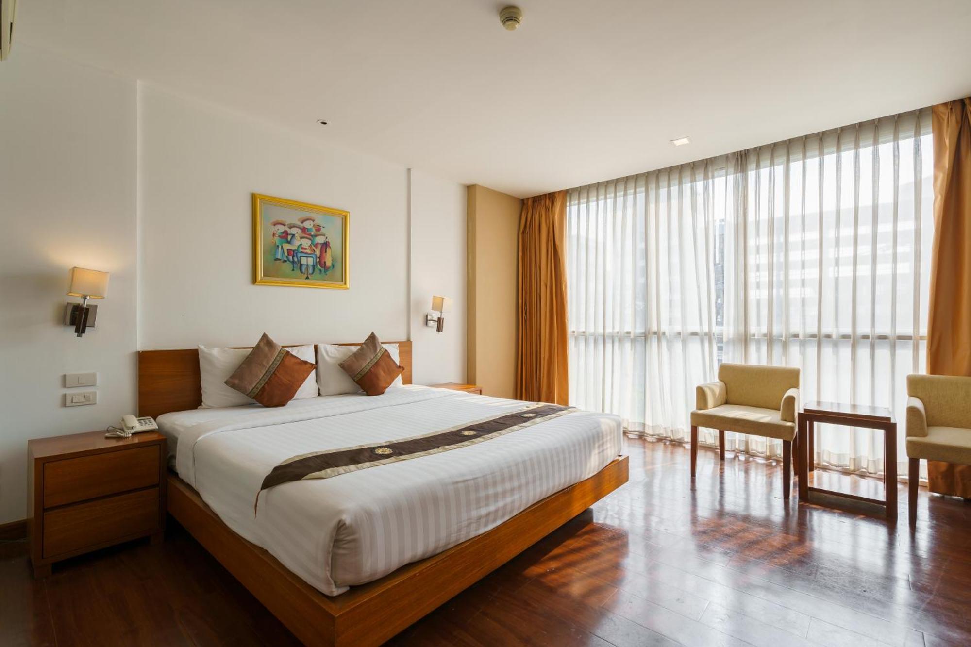 Standard King Room,1548390868:JPEG